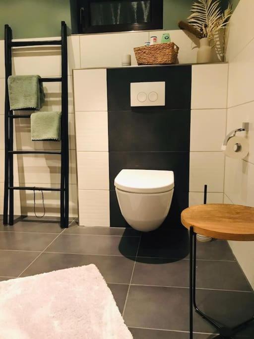 Idyllische Ferienwohnung Im Kraichgau Зинсхайм Экстерьер фото